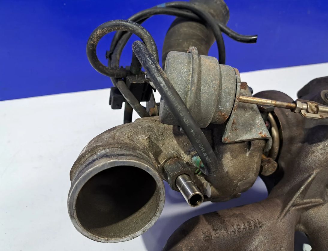 VOLVO S60 2 generation (2010-2020) Turbocharger 36010092 32985426