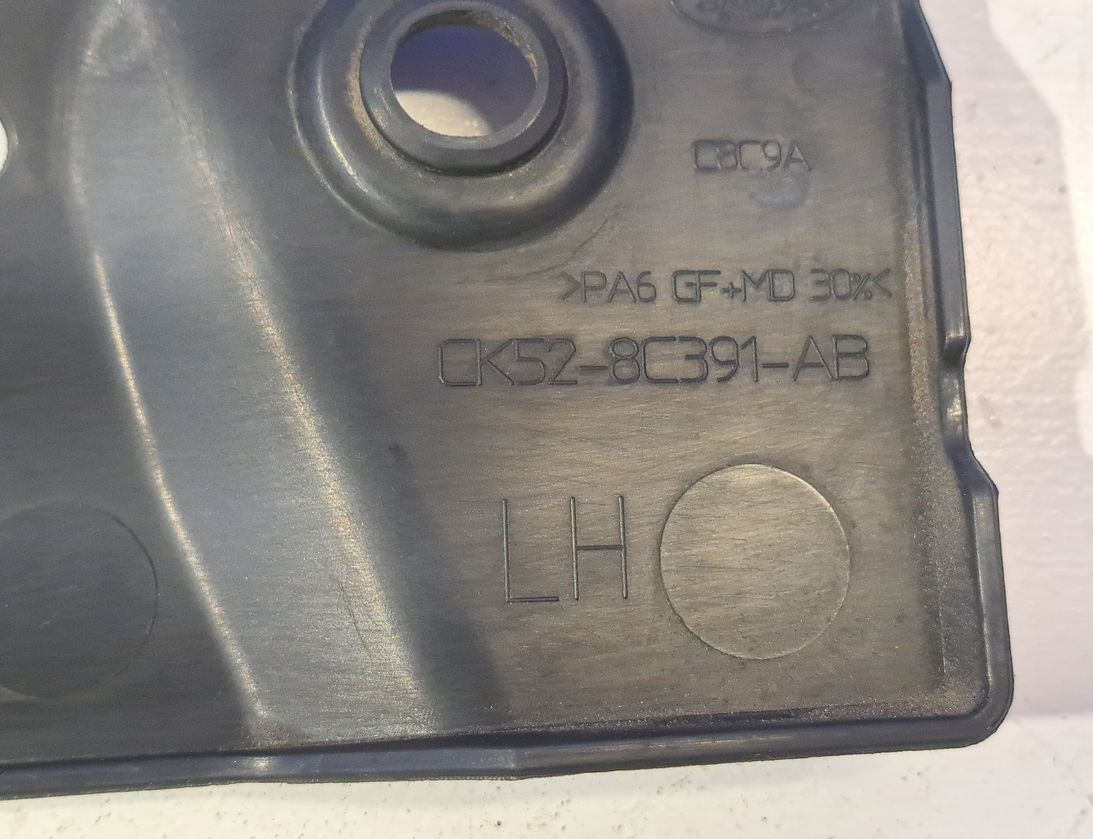 LAND ROVER Range Rover 4 generation (2012-2022) Держатель передний левого фонаря CK52-8C391-AB 33109085