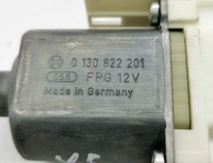 PEUGEOT 407 1 generation (2004-2010) Моторчик стеклоподъемника задней левой двери 0130822201,994651102 26418963