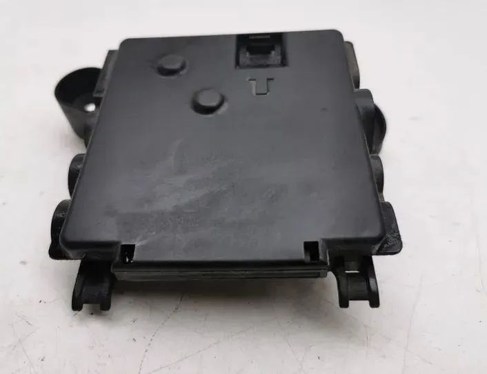 AUDI A7 C7/4G (2010-2020) Jaudas sadales kaste 4G0937517 26457024