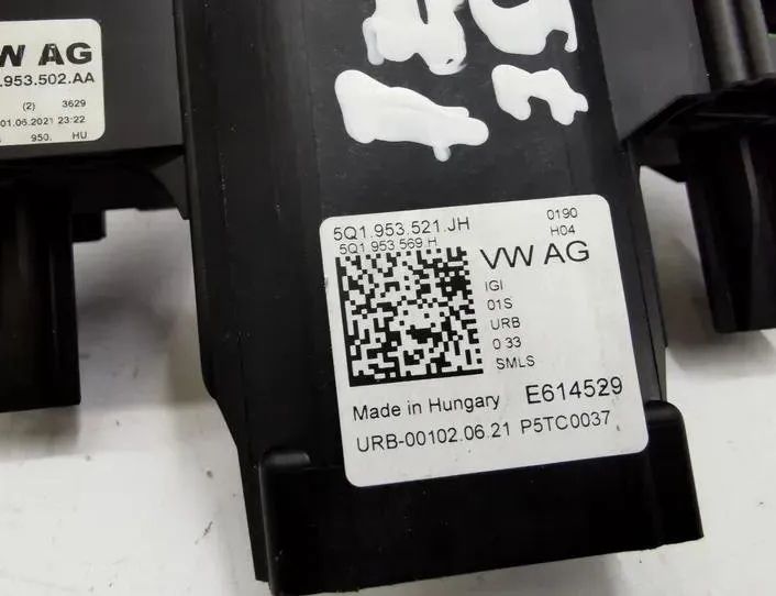 VOLKSWAGEN Tiguan 2 generation (2016-2024) Indicator Wiper Stalk Switch 5Q1953521JH,5Q1953502AA 26474842