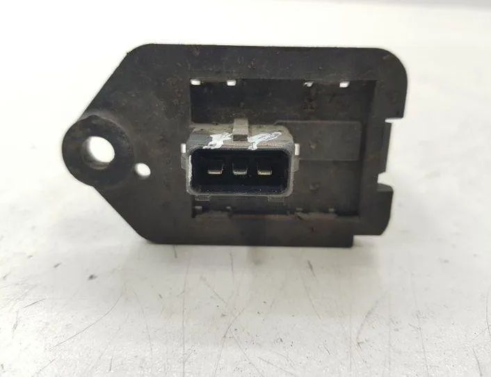 PEUGEOT 307 1 generation (2001-2008) Coolant fan relay 9641212480 26516374