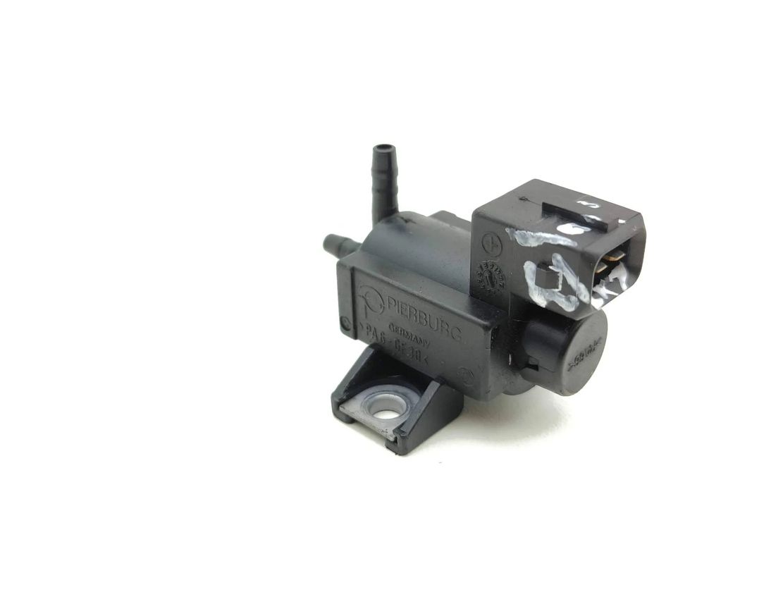 TOYOTA RAV4 4 generation (XA40) (2012-2018) Vakuuma vārsts 258600R011 30251376