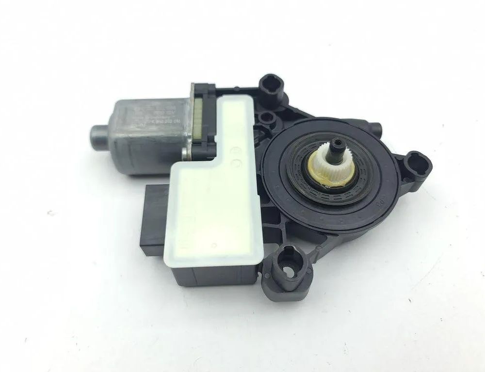 AUDI A1 GB (2018-2024) Маторчик стеклоподъемника задней правой двери 5Q0959408D 31026114