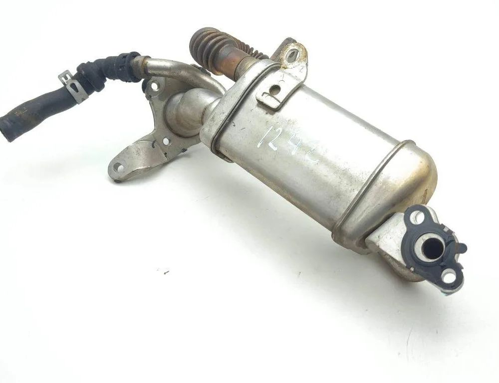 NISSAN Qashqai 2 generation (2013-2023) EGR dzesētājs 147357324R 31028411