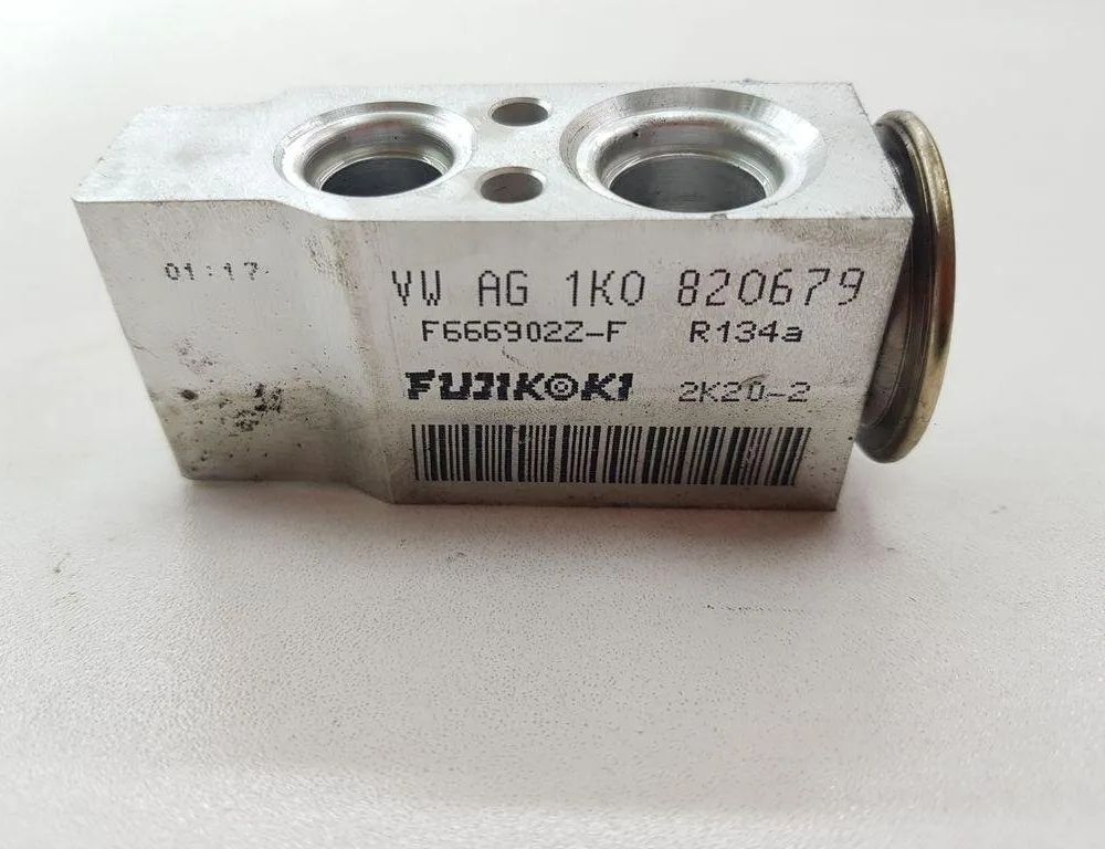 VOLKSWAGEN Passat B6 (2005-2010) Клапан расширения кондиционера воздуха F666902ZF,1K0820679 31133585