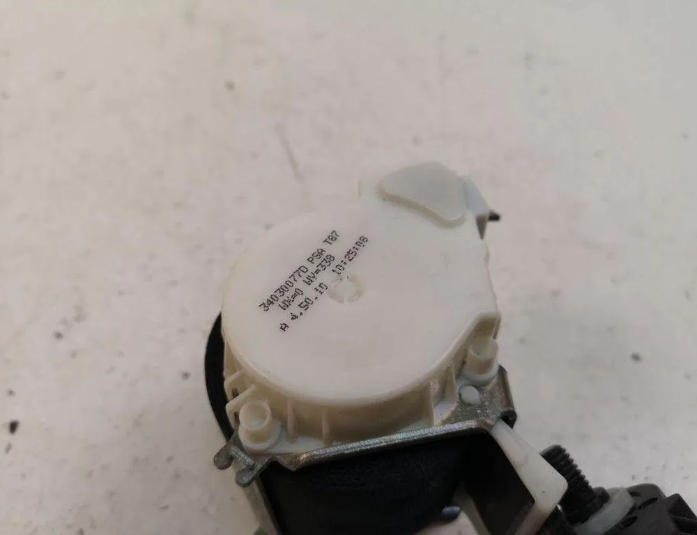 PEUGEOT 5008 1 generation (2009-2016) Левый боковой ремень безопасности 34030077D,9681973580 31143054