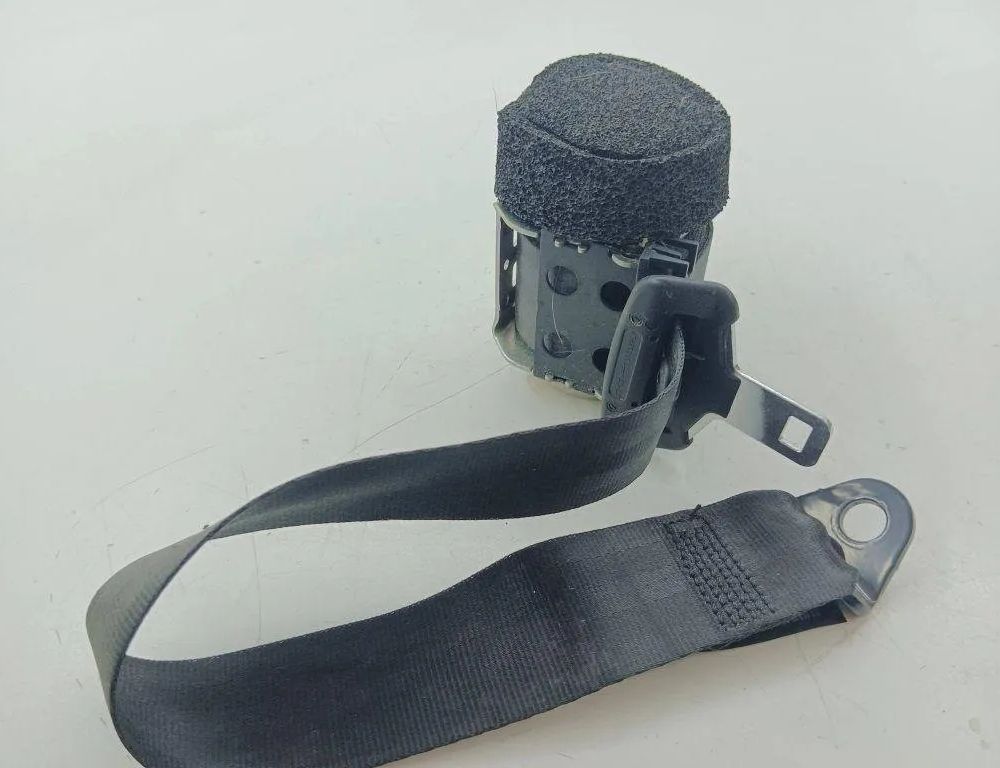 CITROËN C5 2 generation (2008-2017) Aizmugurējā labā drošības josta 33035173 31167268