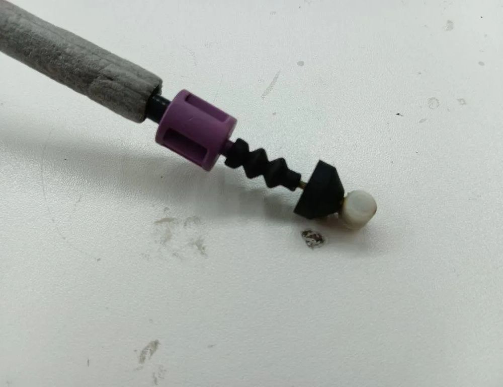 MERCEDES-BENZ C-Class W204/S204/C204 (2004-2015) Priekšējo kreiso durvju slēdzene A2047230908 31173701