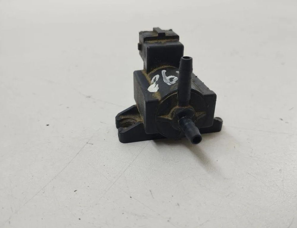 VOLVO XC60 1 generation (2008-2017) Vacuum Valve 31219977 31175870