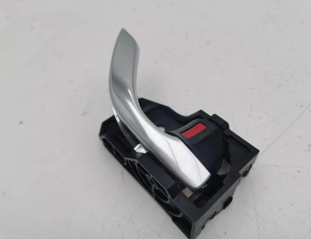 MAZDA CX-7 1 generation (2006-2012) Right Rear Internal Opening Handle KD53T8314 31184579