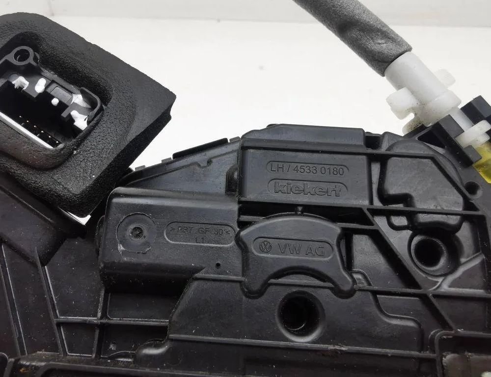 VOLKSWAGEN T-Roc 1 generation (2017-2024) Front Left Door Lock 45330180 31192134