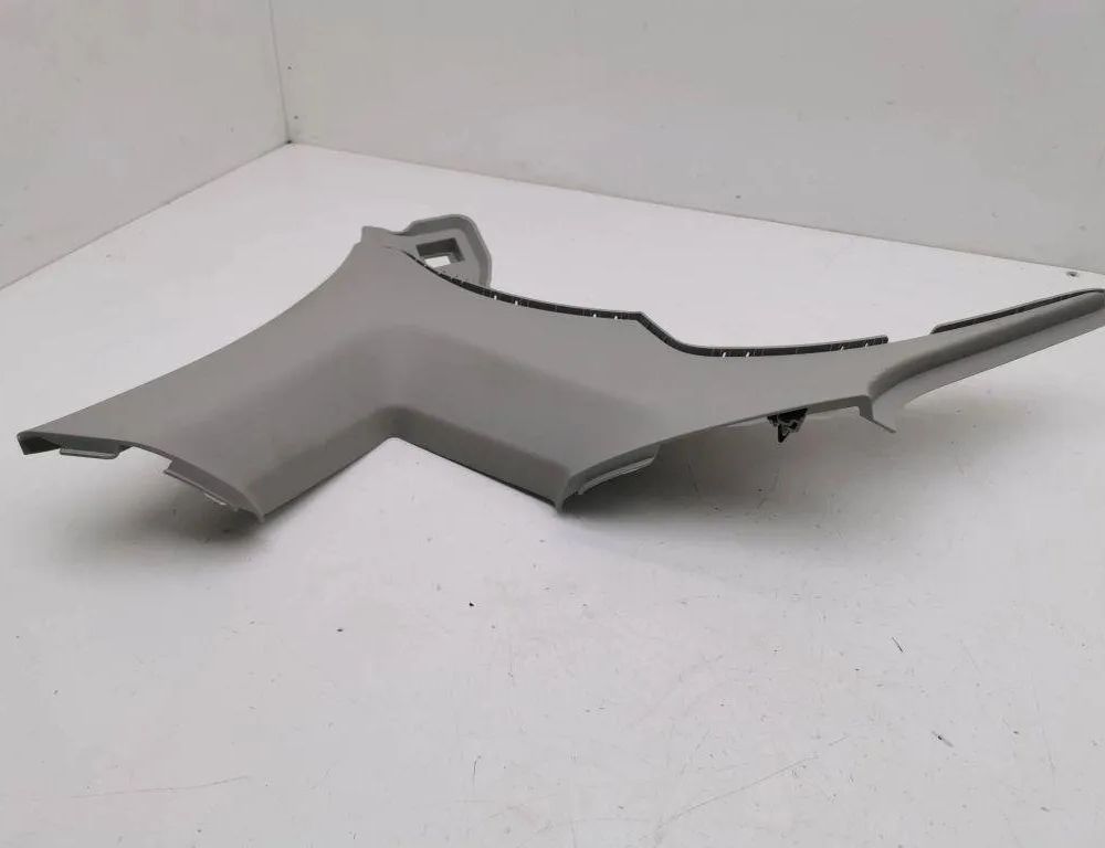 SEAT Leon 4 generation (2020-2023) Задняя левая стойка 5FA867287A 31192982