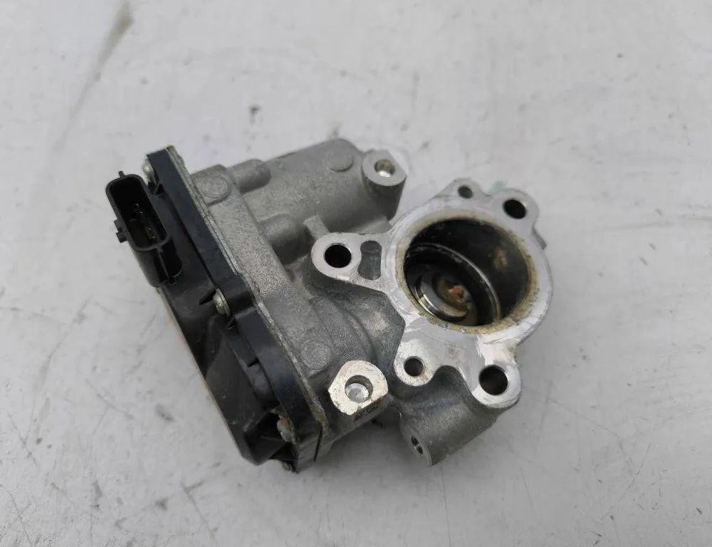 NISSAN Qashqai 1 generation (2007-2014) EGR Valve 147100361R 31193679