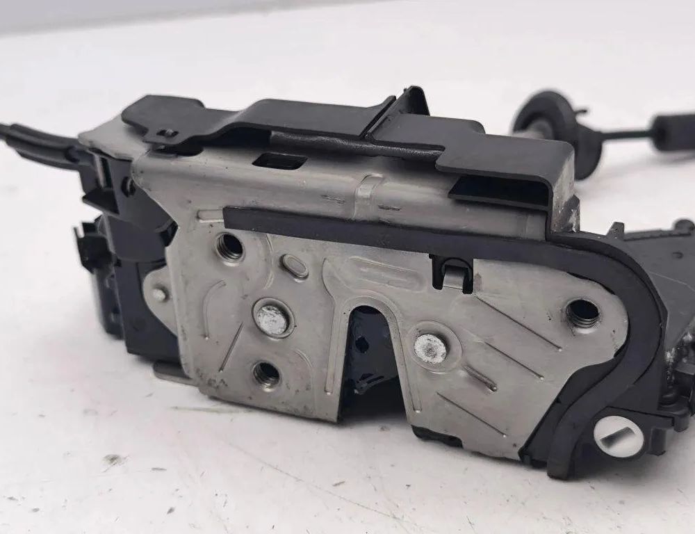 AUDI A1 GB (2018-2024) Замок передней левой двери 5TC837015D 31195549