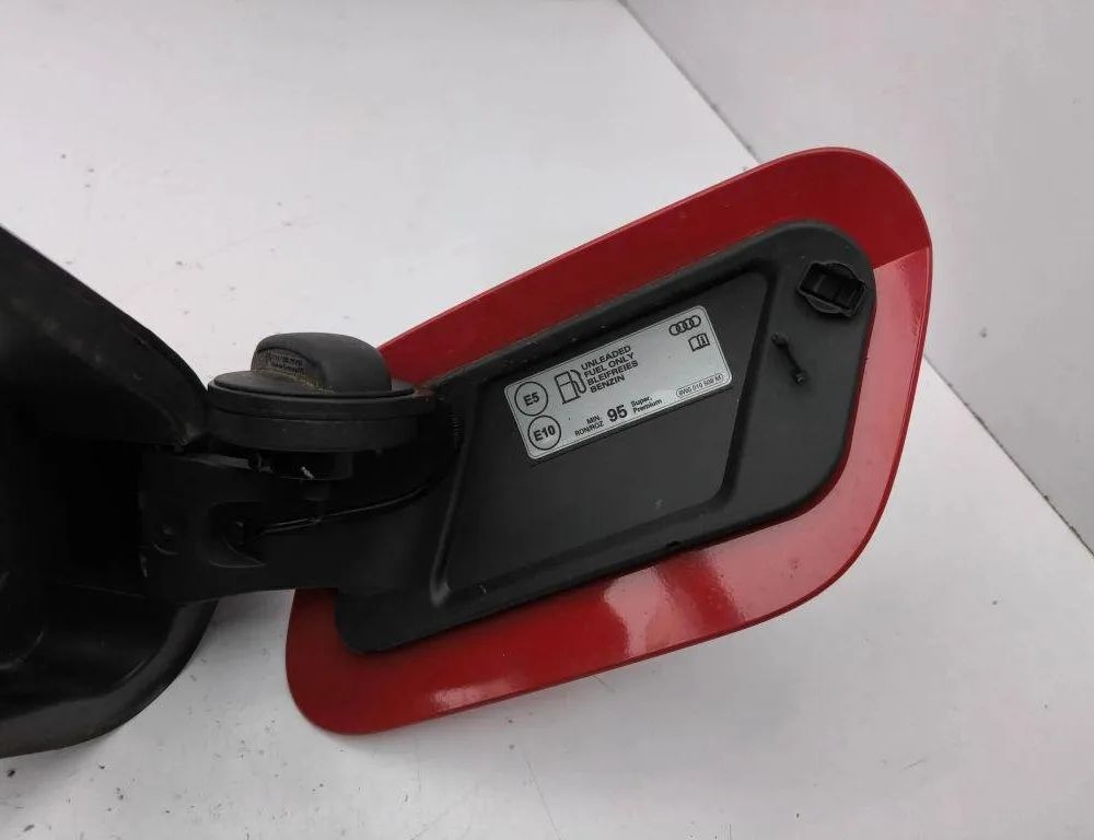 AUDI A1 GB (2018-2024) Fuel Tank Cover Lock 82A809906 31195640