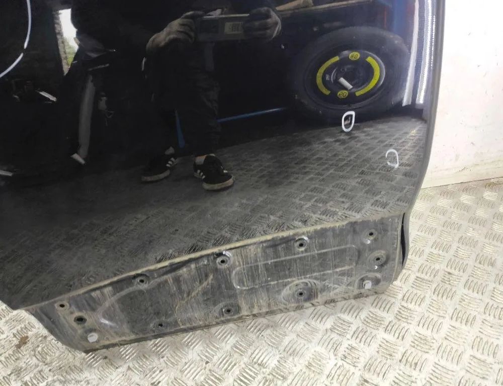 PEUGEOT 2008 2 generation (2019-2023) Дверь задняя правая 31195933