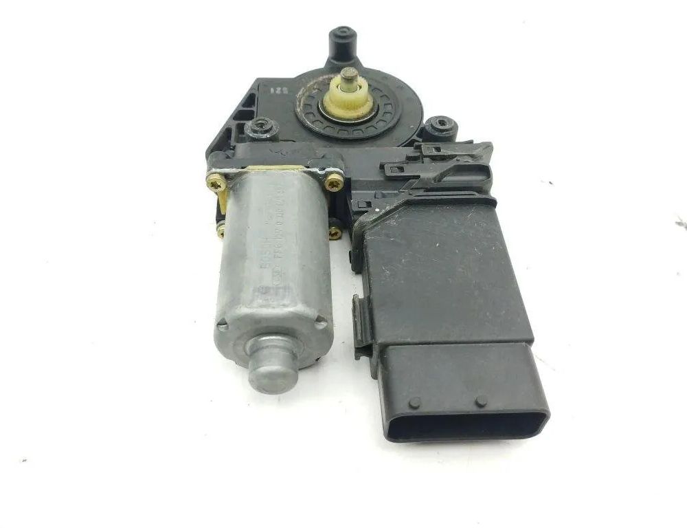 VOLKSWAGEN Passat B5 (1996-2005) Priekšējo kreiso durvju logu pacēlāja motorīts 3B4837752 31200211