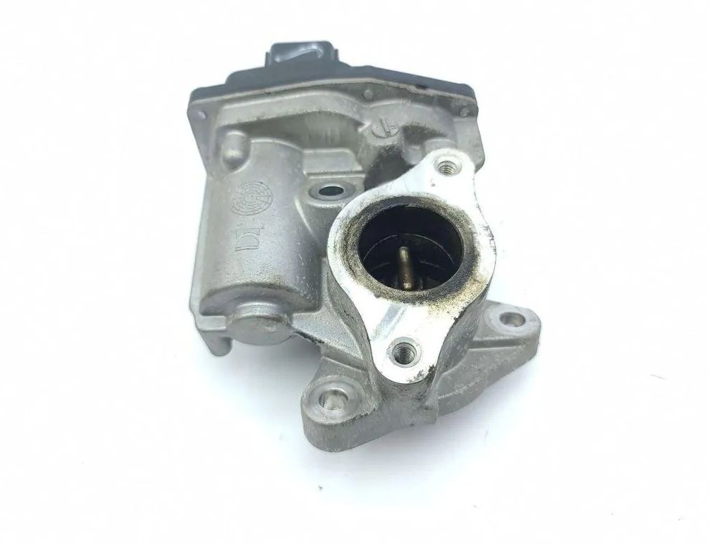 INFINITI QX30 1 generation (2016-2020) EGR Valve 147102557R 31201225