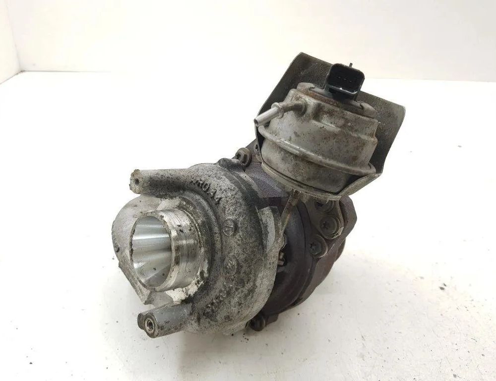 PEUGEOT 2008 2 generation (2019-2023) Turbocharger 9696120609 31203907
