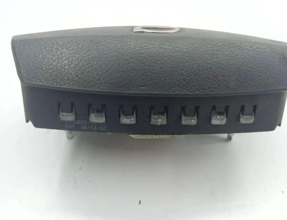 VOLVO XC90 1 generation (2002-2014) Steering Wheel Airbag 8686221 31204041