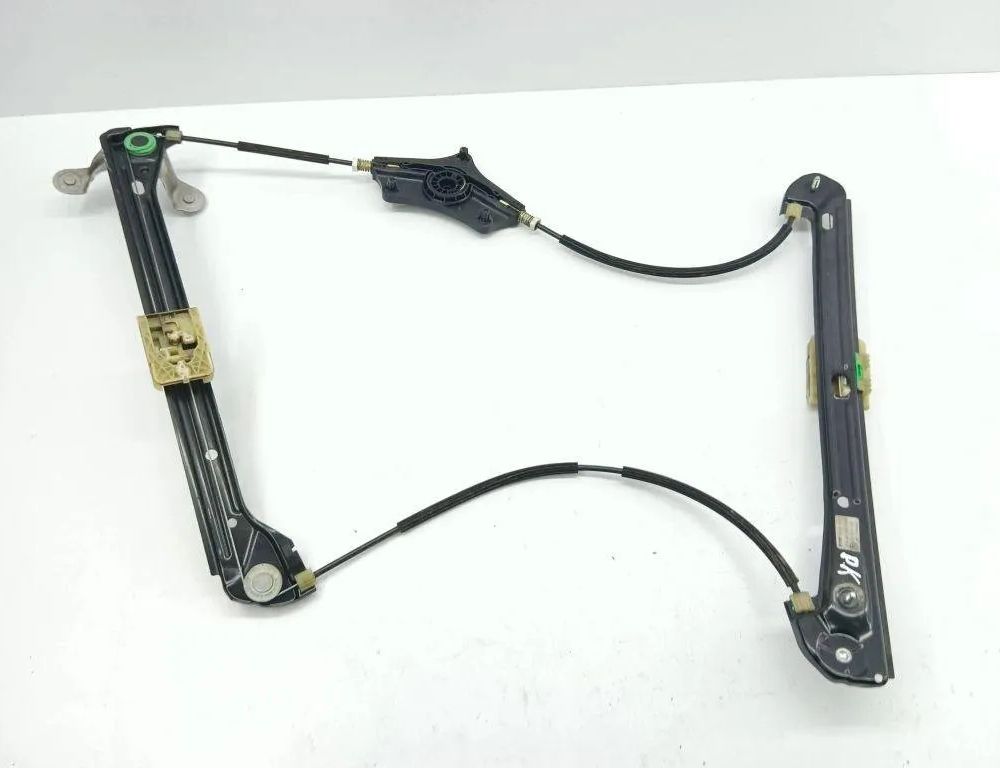 VOLKSWAGEN Golf 8 generation (2019-2023) Стеклоподъемник задней правой двери 5G4837462H 31206212