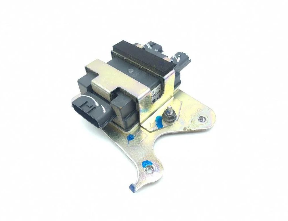 NISSAN X-Trail T32 (2013-2022) Управление топливным насосом 169109238R 31208067