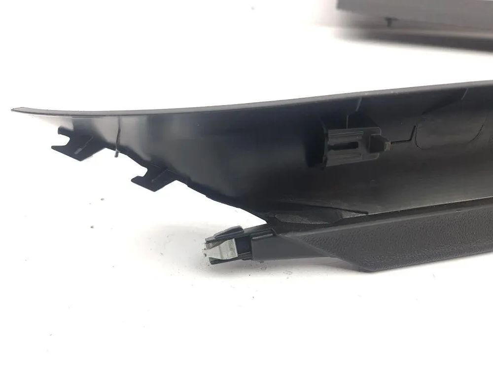 VOLKSWAGEN T-Roc 1 generation (2017-2024) Tailgate Cover Trim 2GA867707 31209419