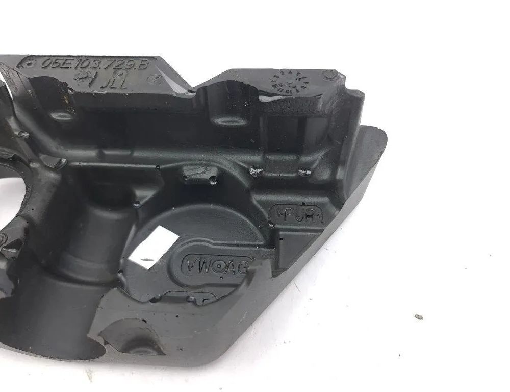 VOLKSWAGEN T-Roc 1 generation (2017-2024) Tailgate Cover Trim 05E103729B 31209475