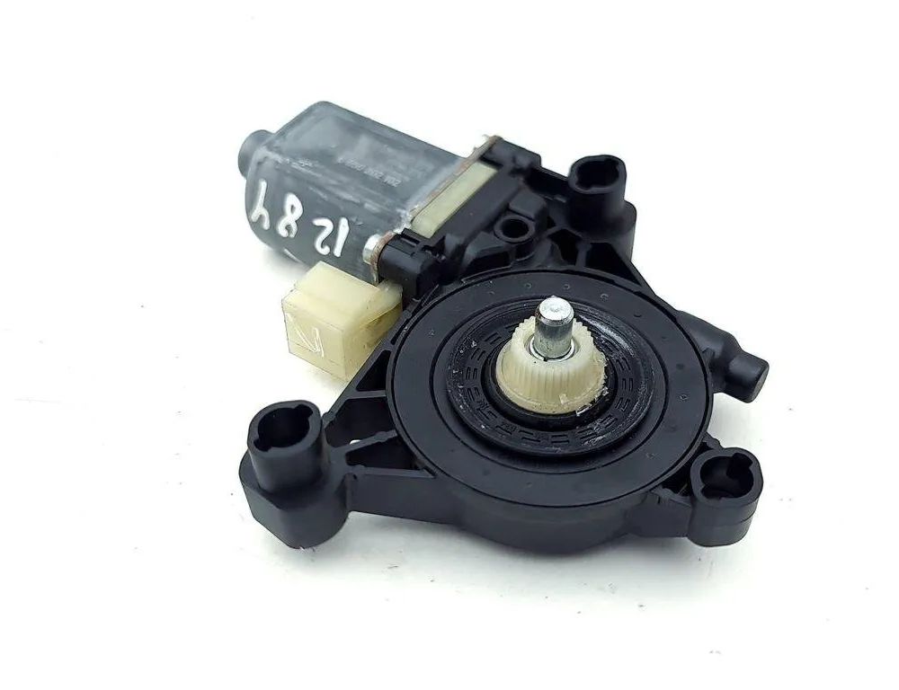SEAT Leon 4 generation (2020-2023) Front Left Door Window Regulator Motor 5Q0959802C 31524038