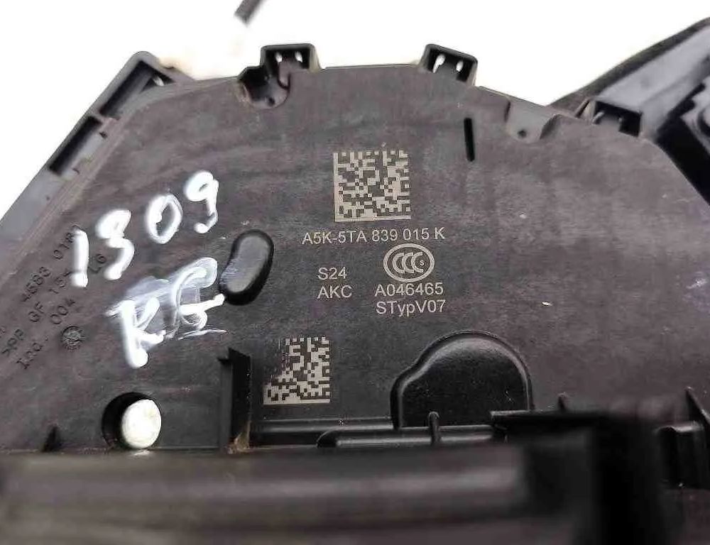 VOLKSWAGEN ID.3 1 generation (2019-2023) Rear Left Door Lock A046465,5TA839015K 32547565