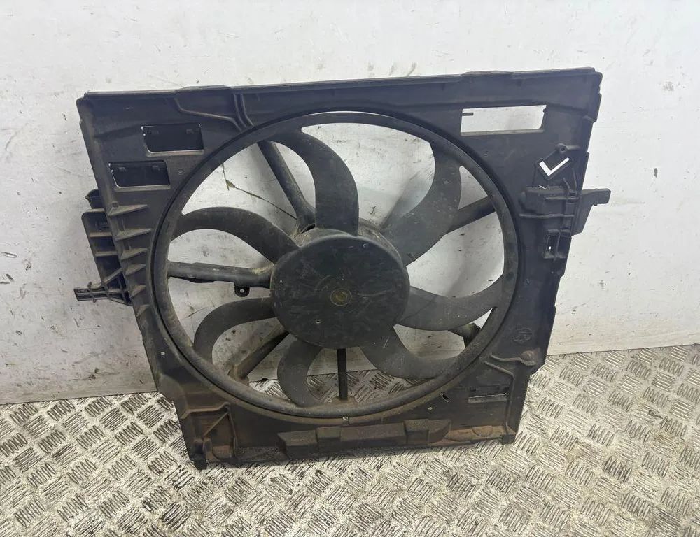BMW X5 E70 (2006-2013) Dzinēja dzesēšanas ventilators/difuzors 77665690 32855011