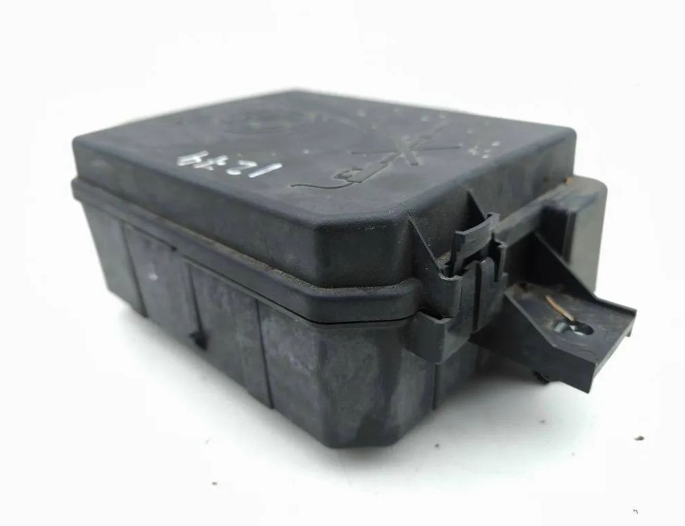 CHEVROLET Trax 1 generation (2013-2022) Блок предохранителей 0000104,95327584,30959L 32862338