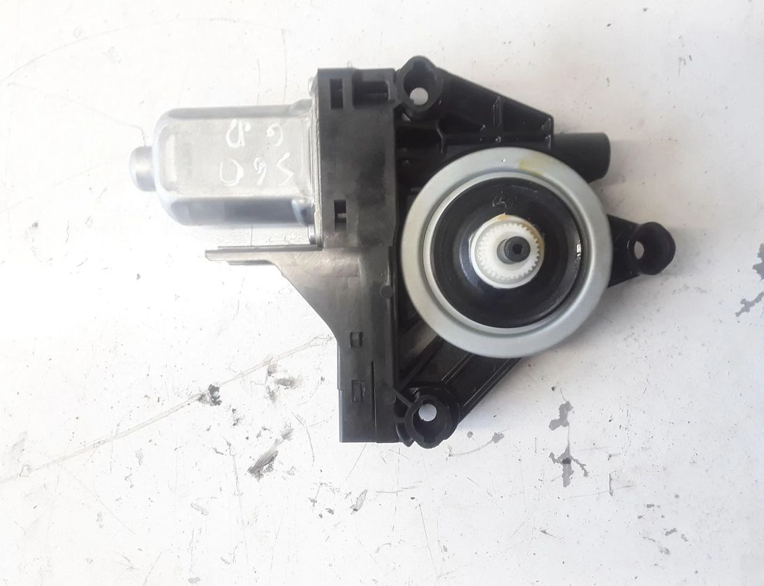 VOLVO S60 2 generation (2010-2020) Aizmugurējo labo durvju loga vadības motorīts WR12719,966265101 23579928