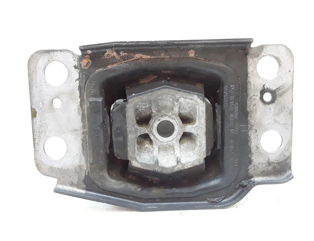 VOLVO V70 3 generation (2007-2020) Priekšējais motora stiprinājums 6G917M121BC,6G917M121AC,30680700 23595279