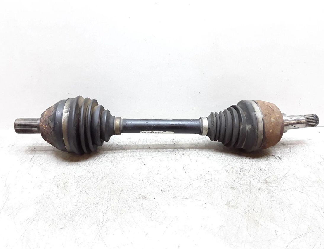 VOLVO V70 3 generation (2007-2020) Priekšējā kreisā pusass P30783201,6G9N3B437CD 23601866