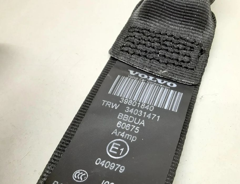 VOLVO XC60 1 generation (2008-2017) Ремень безопасности задний левый 39801840,34031471 23605630