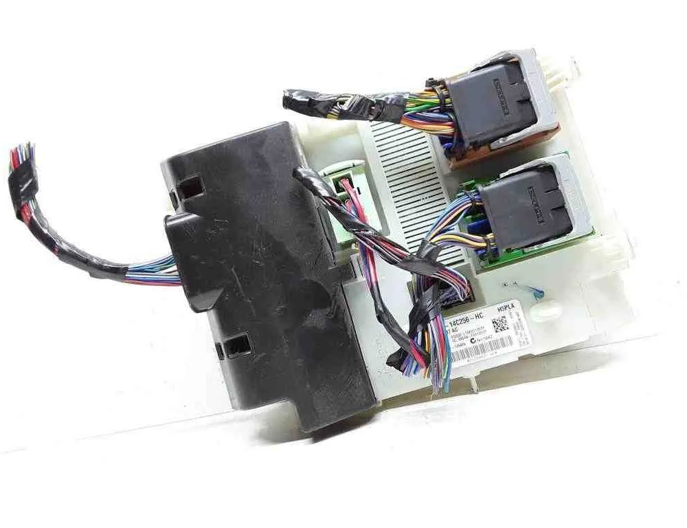 VOLVO XC60 1 generation (2008-2017) Drošinātāju kārba 31254837,AG9T14C256HC 32647413