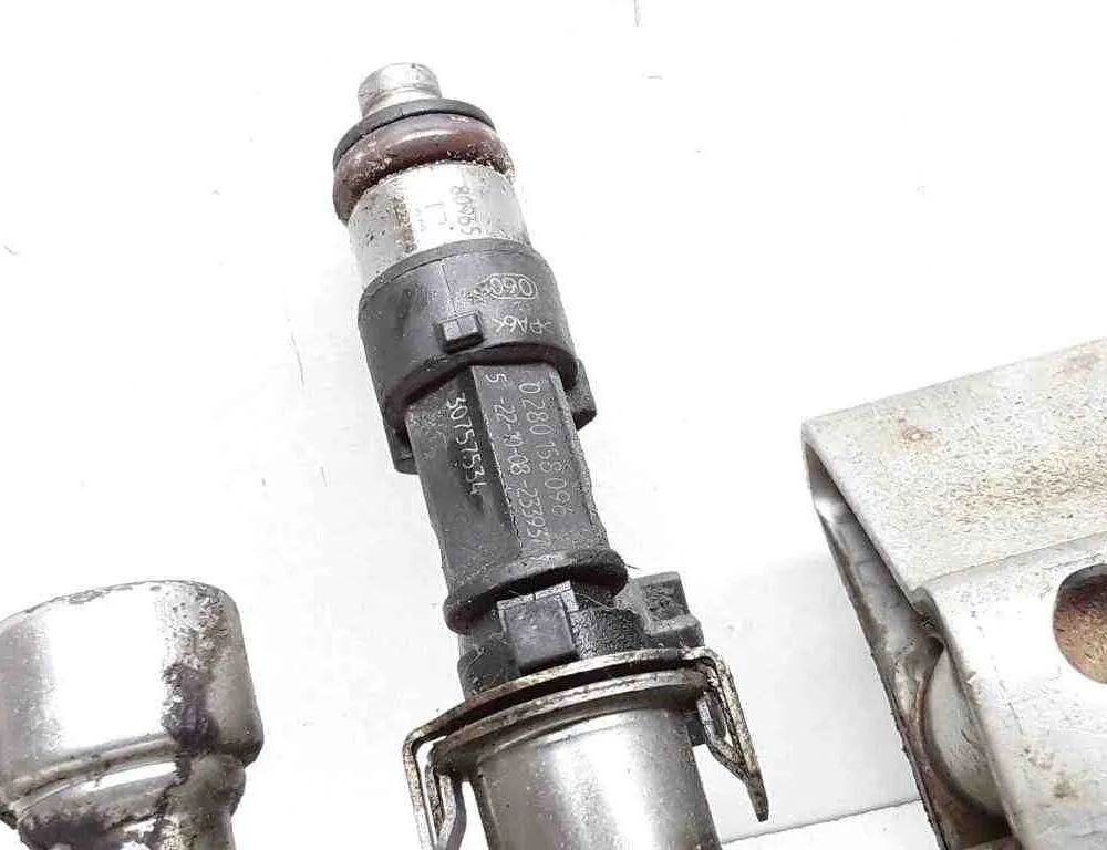 VOLVO V70 3 generation (2007-2020) Fuel Injector Kit 31216533,30757534,0280158096 32647830