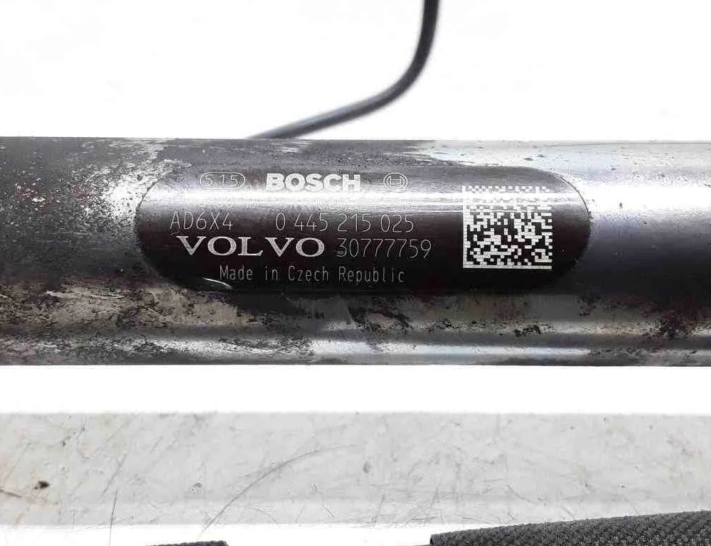 VOLVO S60 2 generation (2010-2020) Fuel Injector Kit 0445215025,31372081,0445010681,30777759,31216313,31303238 32652348