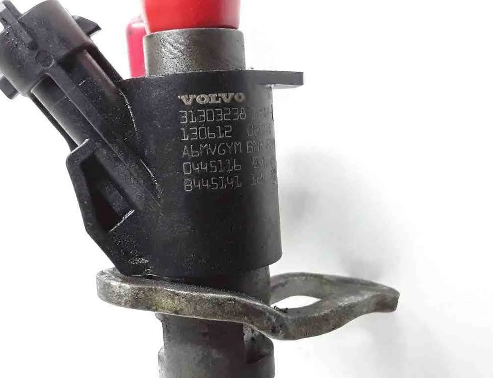 VOLVO S60 2 generation (2010-2020) Fuel Injector Kit 0445215025,31372081,0445010681,30777759,31216313,31303238 32652348