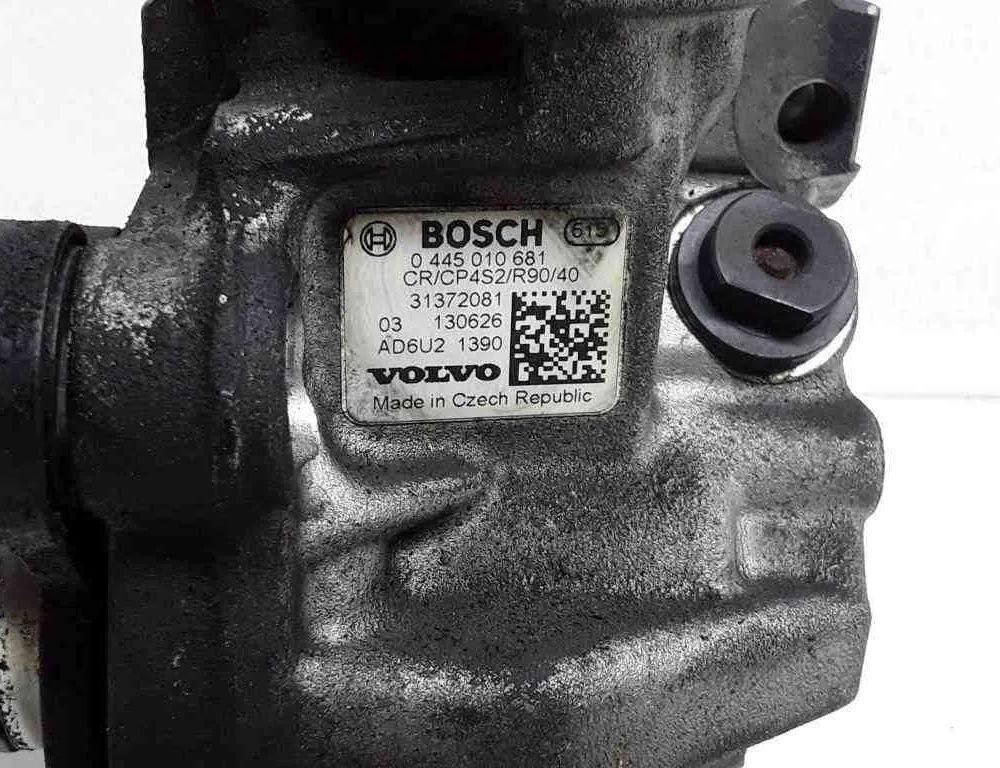 VOLVO S60 2 generation (2010-2020) Fuel Injector Kit 0445215025,31372081,0445010681,30777759,31216313,31303238 32652348