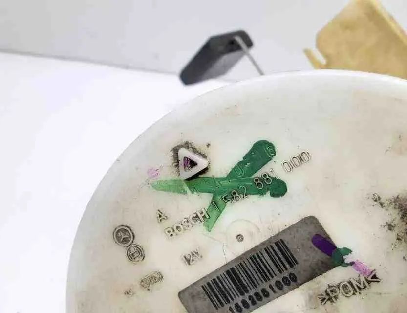 MERCEDES-BENZ E-Class W211/S211 (2002-2009)  датчик уровня топлива A2114701641,1582881000 32652908