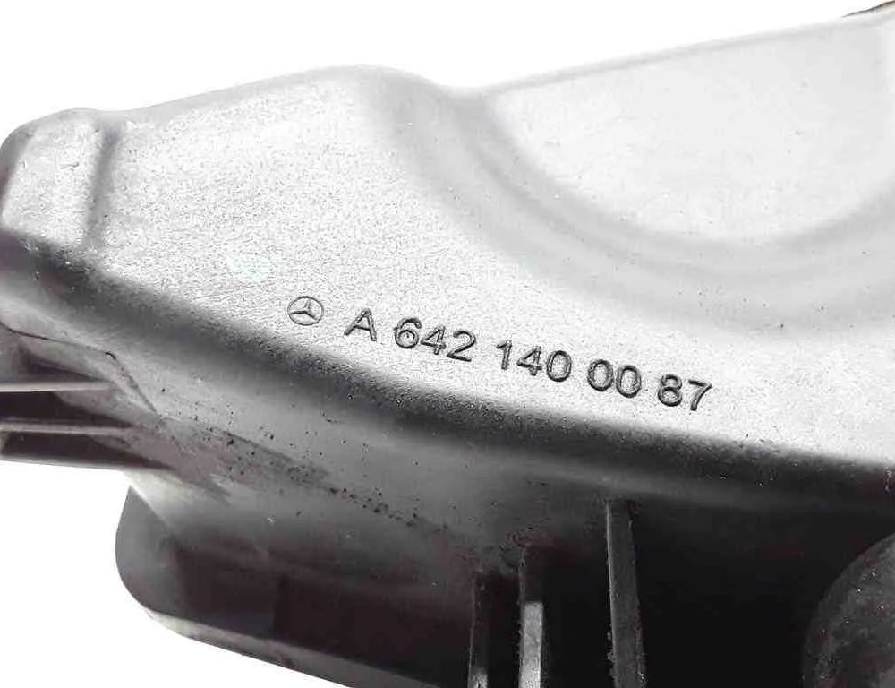 MERCEDES-BENZ E-Class W212/S212/C207/A207 (2009-2016) Intake resonator A6421400087 32661314