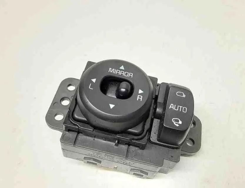 KIA Cee'd 2 generation (2012-2018) Mirror adjustment switch 49D4861000,93530A2950 32663856