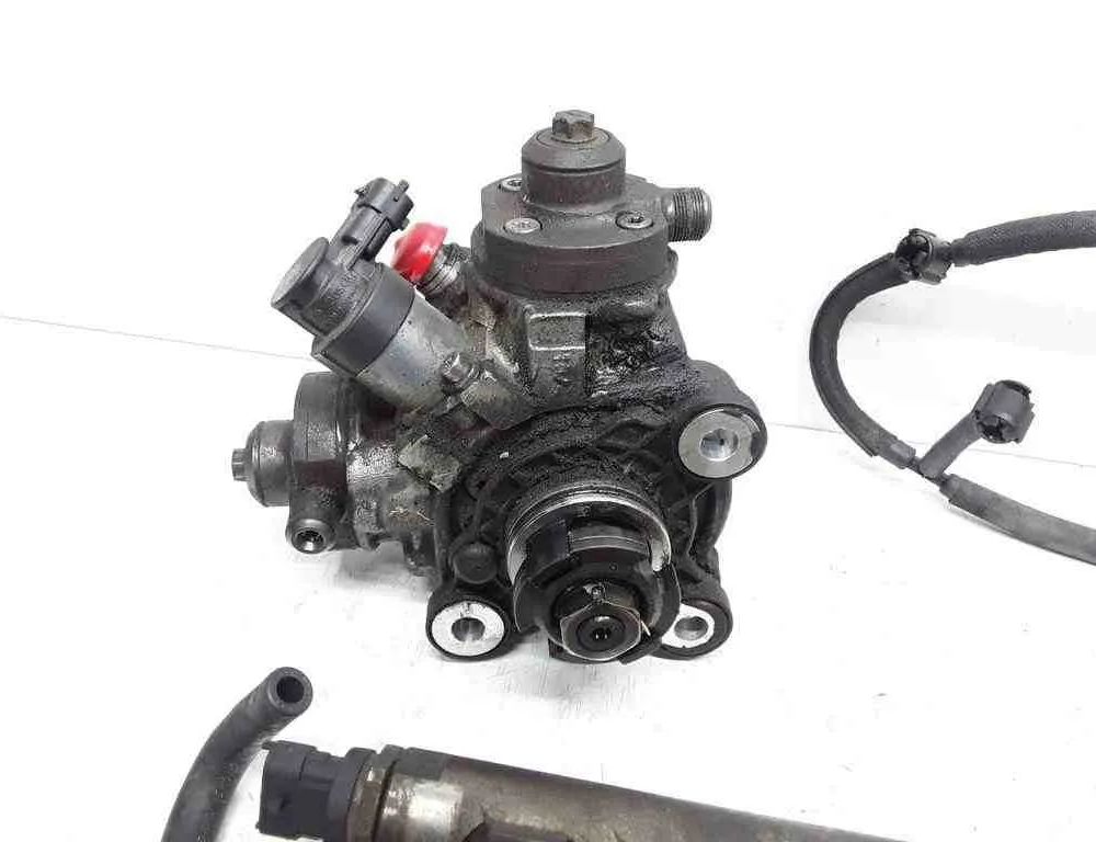 VOLVO V70 3 generation (2007-2020) Fuel Injector Kit 0445215025,31372081,31321198,0281002990,0445130003,30777759,0445116046,31216313,31303238,0445010618 32665651