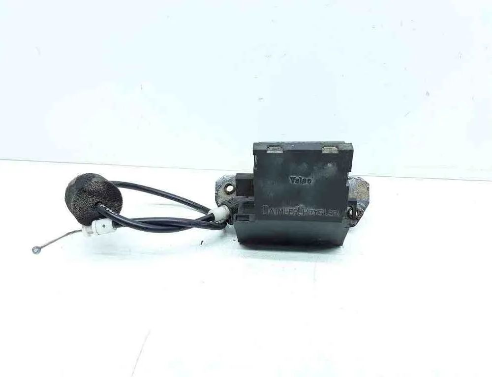 MERCEDES-BENZ E-Class W211/S211 (2002-2009) Aizmugurējā bagāžnieka slēdzene A1717500085,A1717500185 32669030