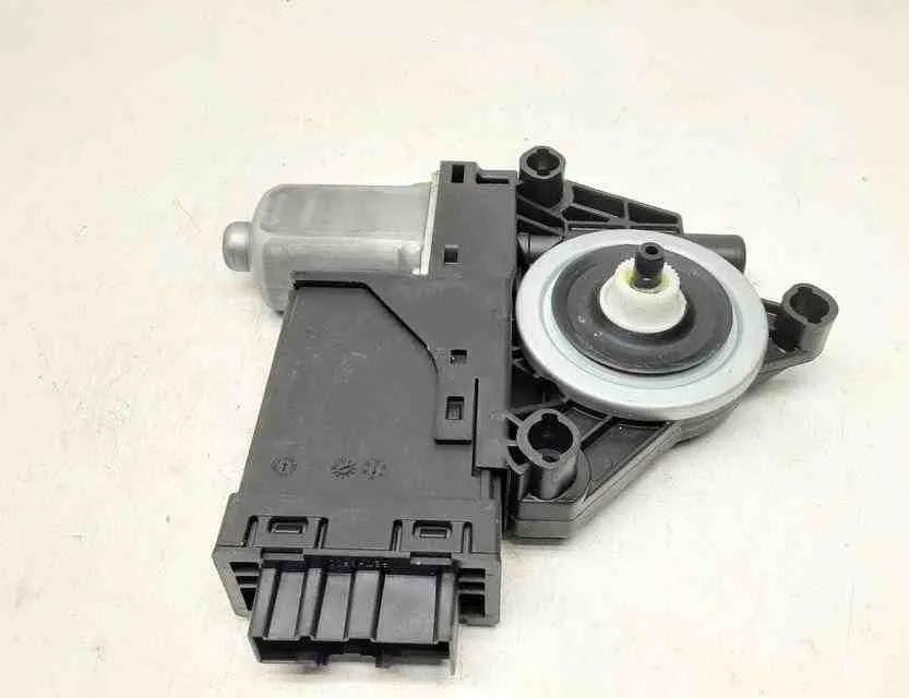 VOLVO S90 2 generation (2016-2023) Rear Right Door Window Control Motor 32214072,966265102 32671148