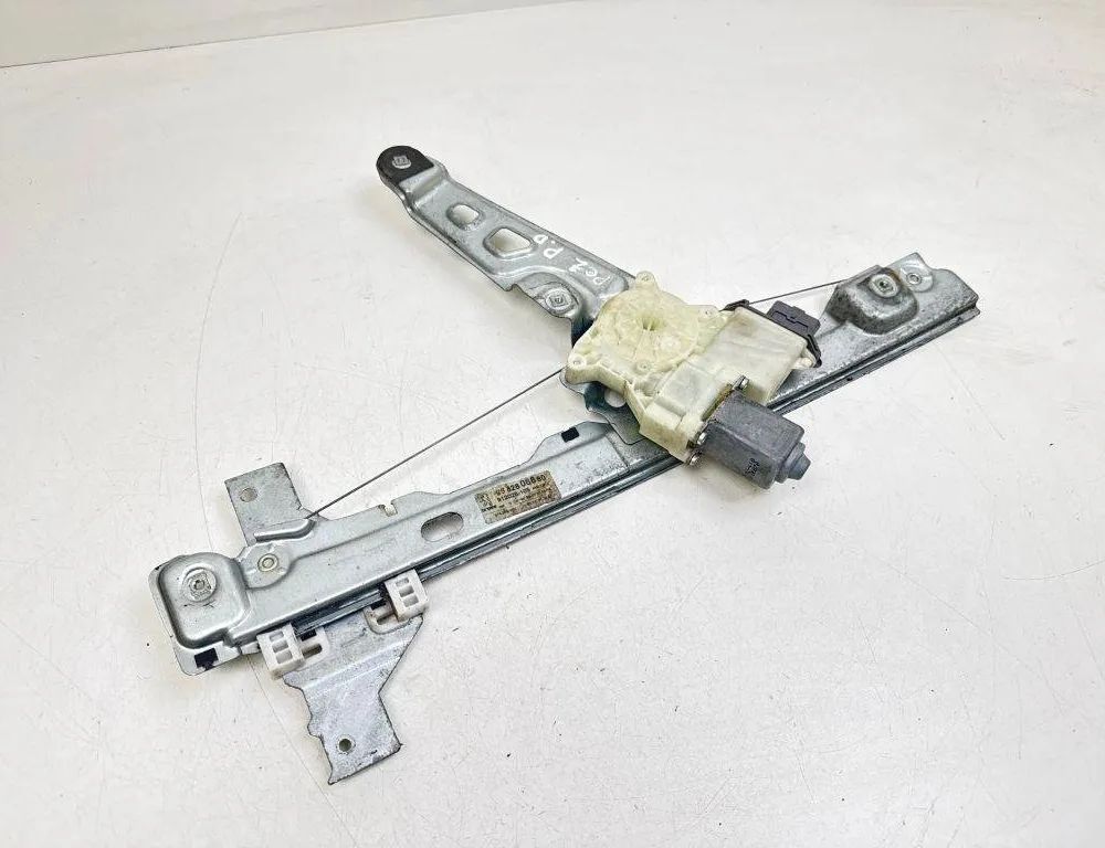 PEUGEOT 3008 1 generation (2010-2016) Priekšējo labo durvju logu pacēlājs 912026105,9682808880 31369134