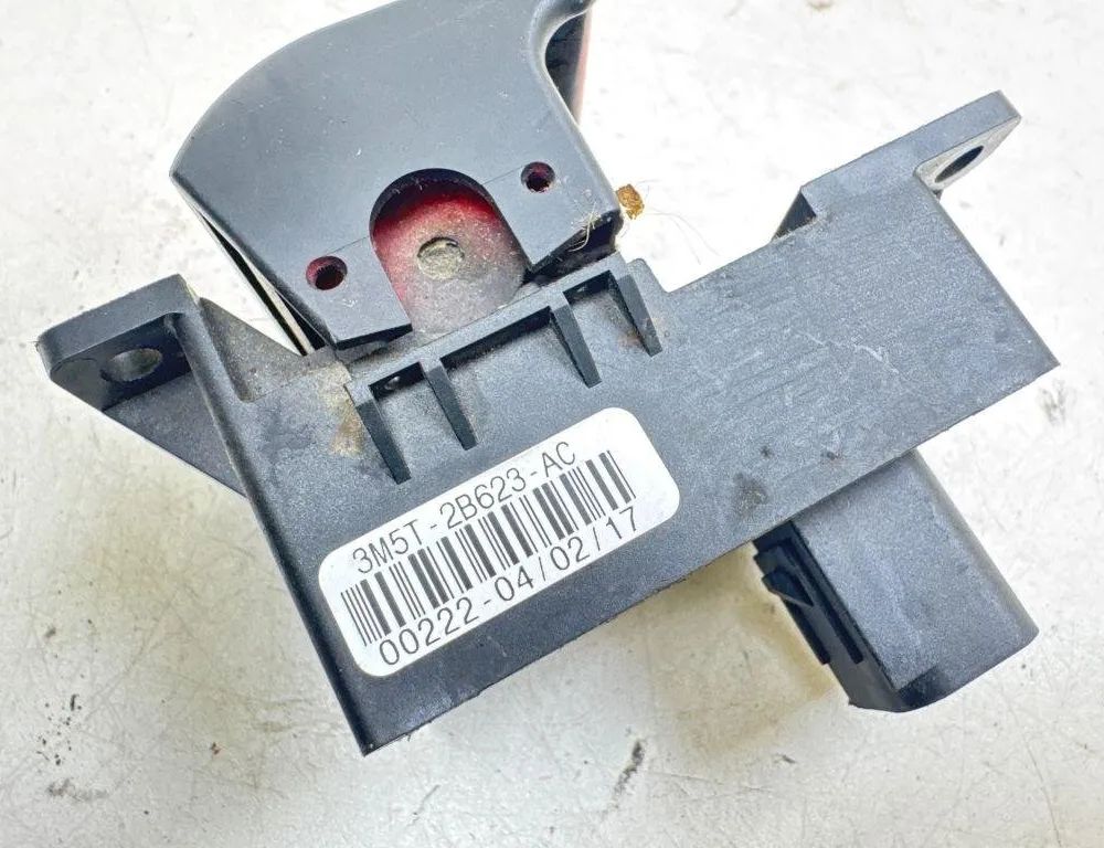 FORD C-Max 2 generation (2010-2019) Stāvbremzes poga 02220402,3M5T2B623AC 31388579